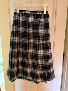 Black & White and Green Plaid A-Line Skirt